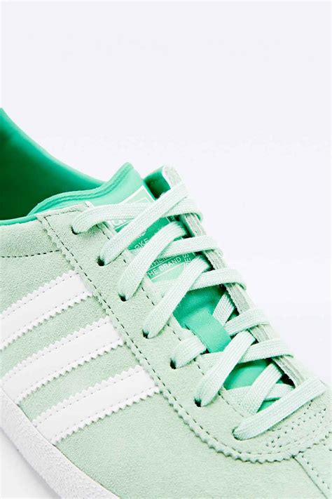 mintgroen adidas|Adidas green running shoes.